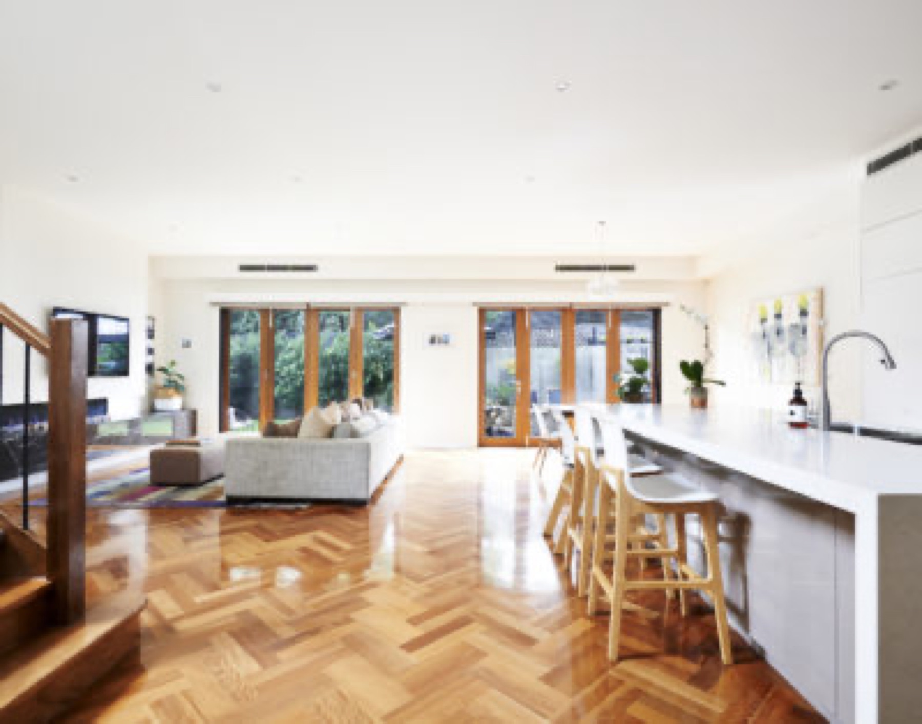 Modern Day Luxe — main view